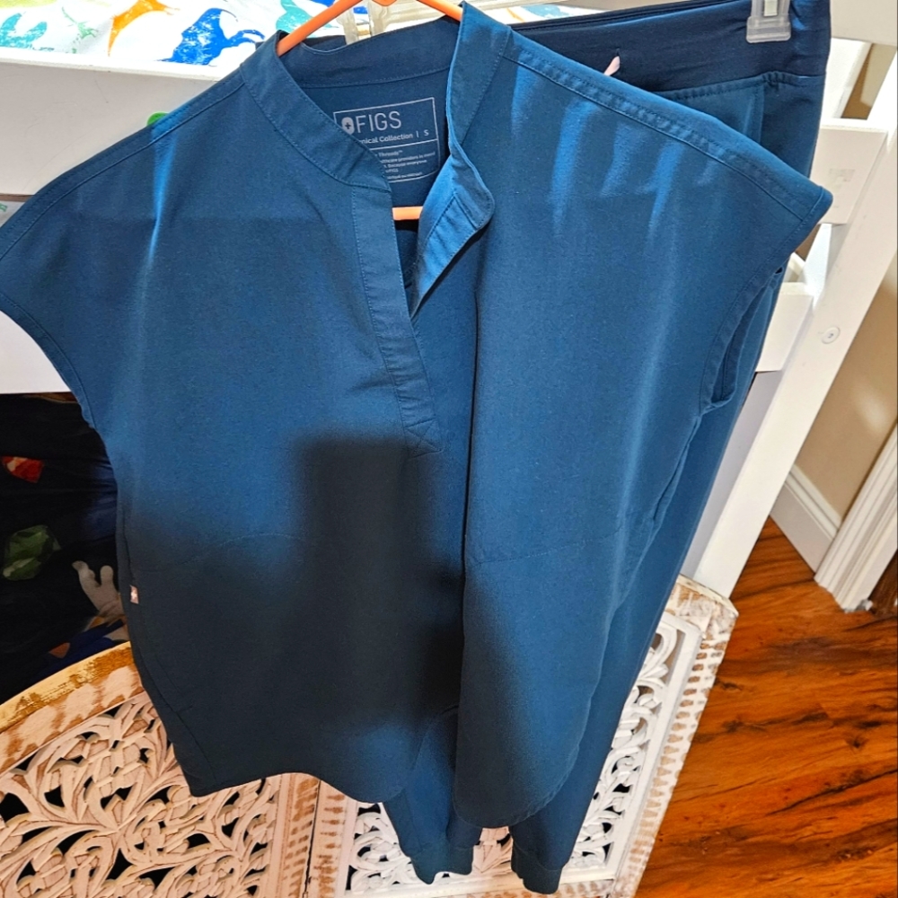 Figs nursing uniforms